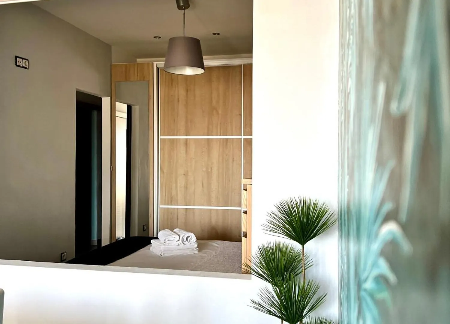 Espectacular Apartamento Junto Al Mar, Con Piscina En Malaga Apartment