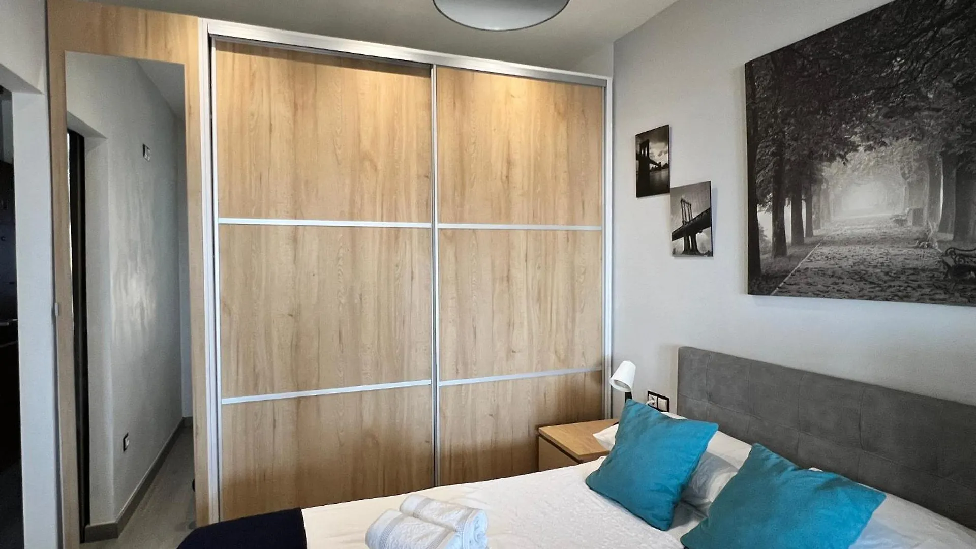 Espectacular Apartamento Junto Al Mar, Con Piscina En Malaga Apartment
