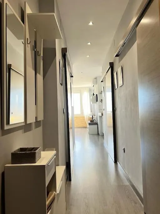 Apartment Espectacular Apartamento Junto Al Mar, Con Piscina En Malaga