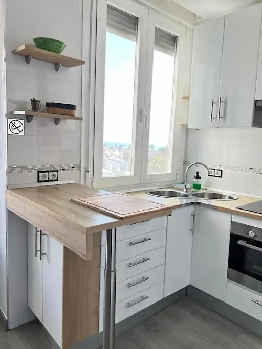 Espectacular Apartamento Junto Al Mar, Con Piscina En Malaga 0*,  Spain