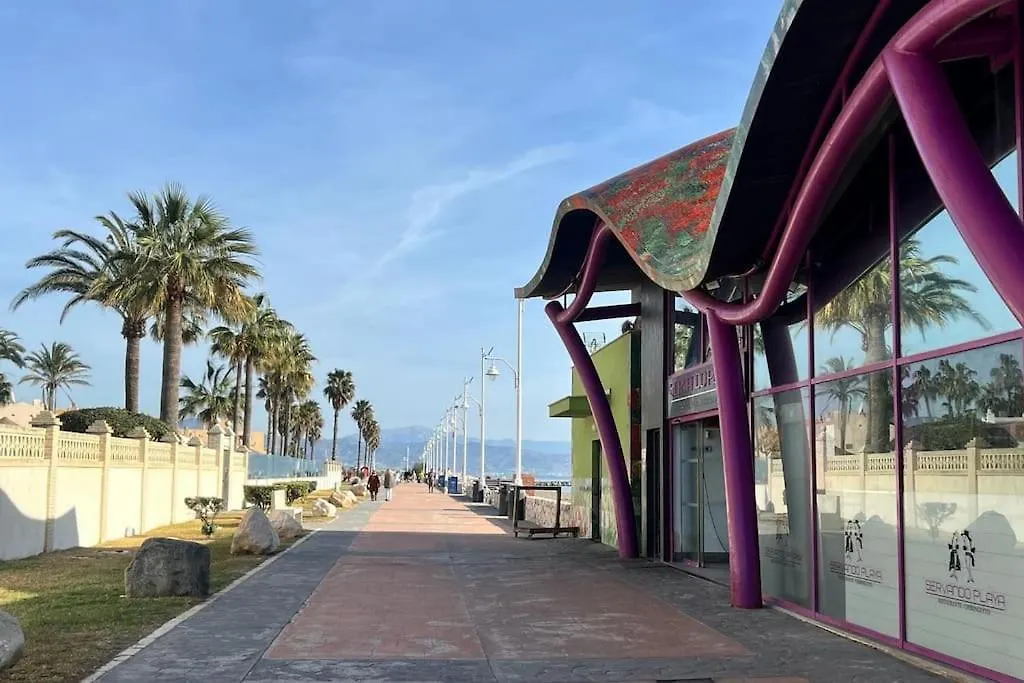 Espectacular Apartamento Junto Al Mar, Con Piscina En Malaga 0*,